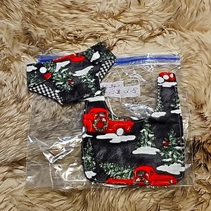 🍒Newly handmade bib set